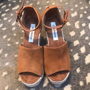 Steve Madden Tan Espadrilles Wedges